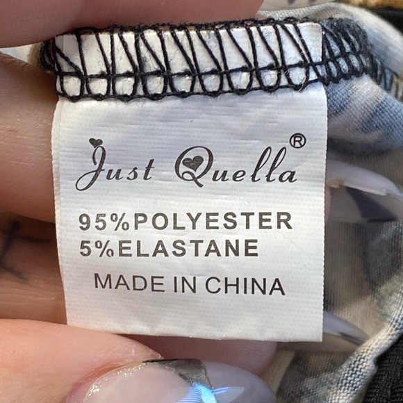 Just Quella Crop Leopard Print Top - Picture 4 of 4